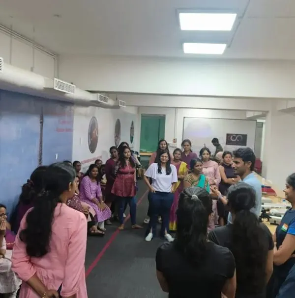 I was pleased to host a corporate group from Healthium Medtech for an introductory shooting session on International Women's Day.