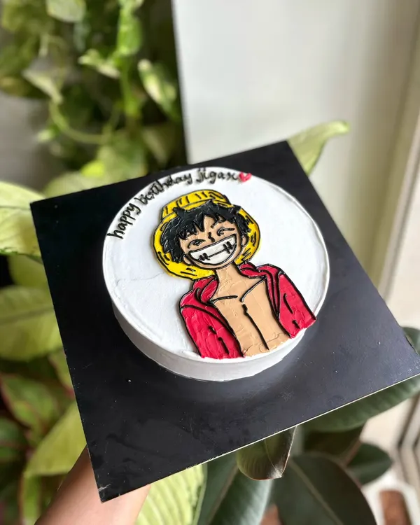 Anime fans, assemble! I leveled up the cake game with this epic frosting art of Luffy from One Piece. I love turning favorite characters into a drool-worthy masterpiece.
