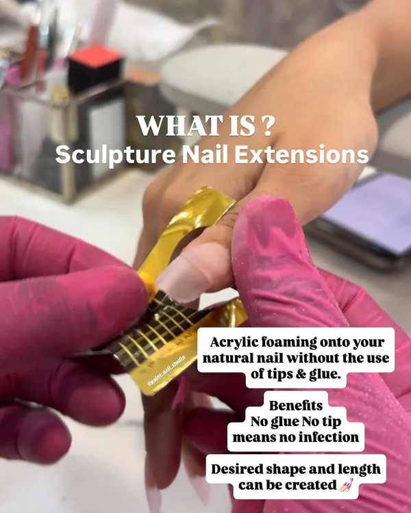 This graphic explains it all. Sculpted extensions are created by foaming acrylic onto a form, without the need for tips or glue. The benefits are huge: no risk of infection from trapped moisture, a lighter feel, and the ability to create any desired shape and length.