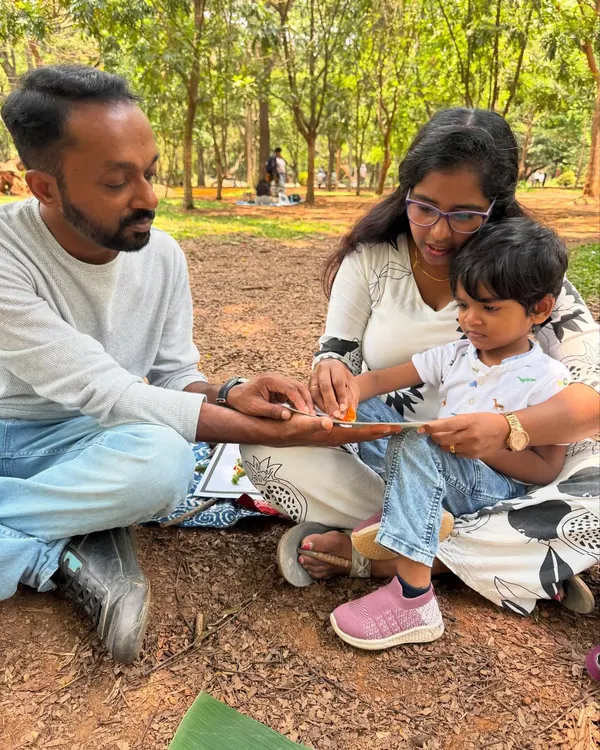 I believe a parent is a child's first and most important teacher. My sessions create a quiet space for you to learn and discover alongside your little one, guiding them as they explore nature's textures and colours. These shared moments of focus are truly precious.
