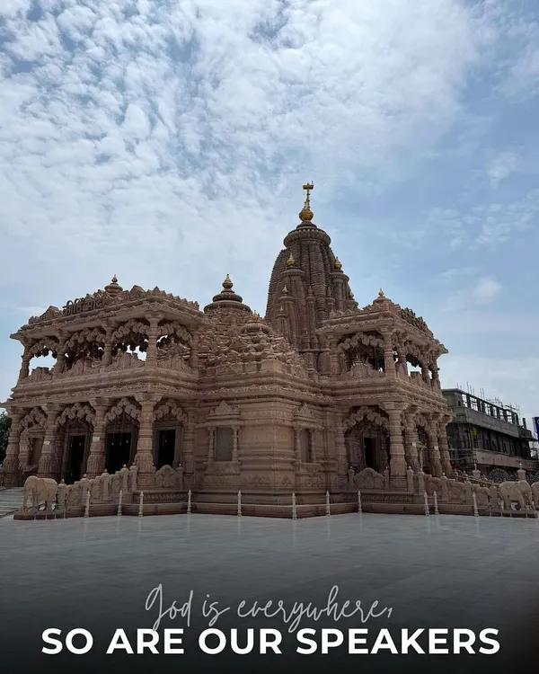We believe sound should be felt, not just heard, even in the most magnificent spaces. For this temple project in Barsana, we engineered an audio system that delivers crystal-clear prayers and hymns throughout the complex, using discreet K-array speakers that blend seamlessly with the sacred architecture.