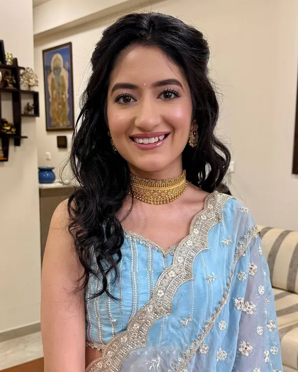 A dreamy glow for her roka ceremony. I used a subtle eye look and a natural flush to complement her pastel blue outfit, creating a look of timeless elegance.