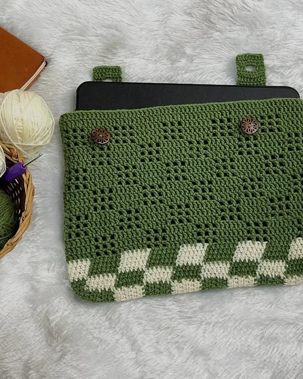 Here is my handmade crochet sleeve with an iPad Pro inside. It's custom-fit to the device, ensuring a snug and protective layer.