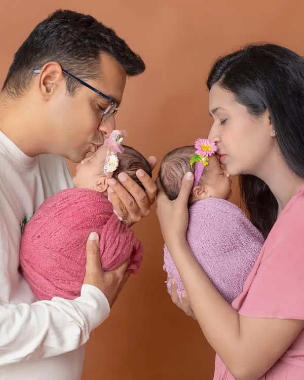 This is what pure love looks like. I capture that unbreakable bond between parents and their new babies, creating a memory that your family will hold onto forever.
