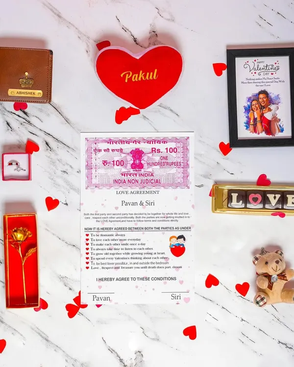 The ultimate Valentine's gift: 8 days of surprises! This combo includes individually wrapped gifts for each day of Valentine's week, from a golden rose to a personalized wallet and a love agreement.