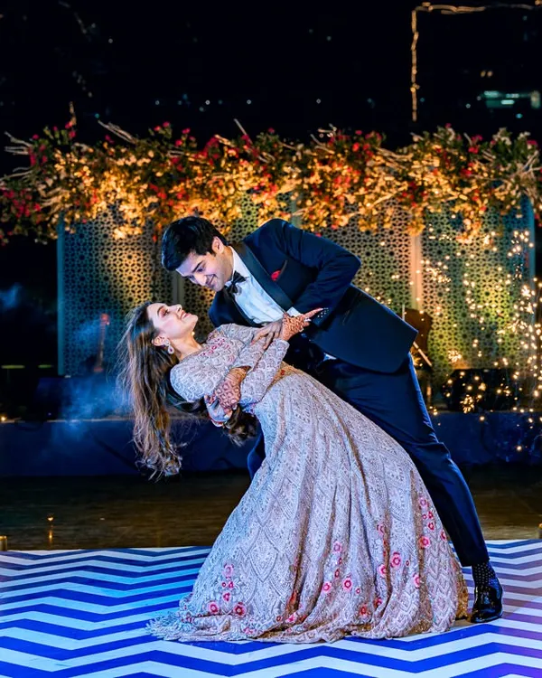 The perfect end to a first dance. We use dramatic elements like sparklers to create magical, high-impact photos of your Sangeet or reception.