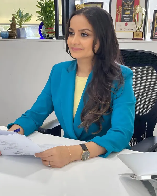 This is the look of confidence for the modern professional. I created a clean, sophisticated makeup style for this client, perfect for an important day at the office or a high-stakes video call. The focus is on a flawless base and defined features that look polished on camera.