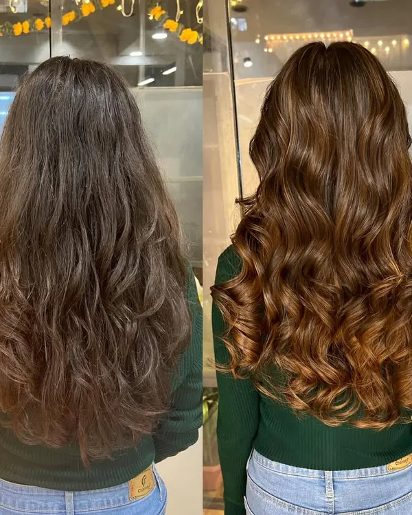 A stunning before and after. We transformed her hair with a soft cinnamon brown, adding warmth, depth, and incredible shine. This is a perfect example of how the right shade of brown can completely revitalize your look.