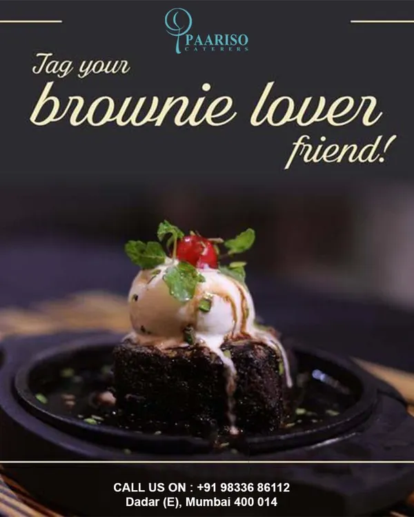 A dessert lover's dream. Our sizzling brownie is served warm on a hot plate, topped with a scoop of vanilla ice cream and chocolate sauce.