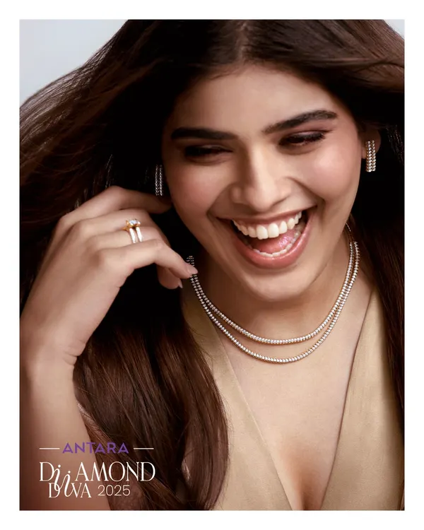 This is what pure joy looks like. A radiant smile complemented by a layered natural diamond necklace and matching earrings from my Diamond Diva collection, a perfect way to celebrate your own bright ambitions.