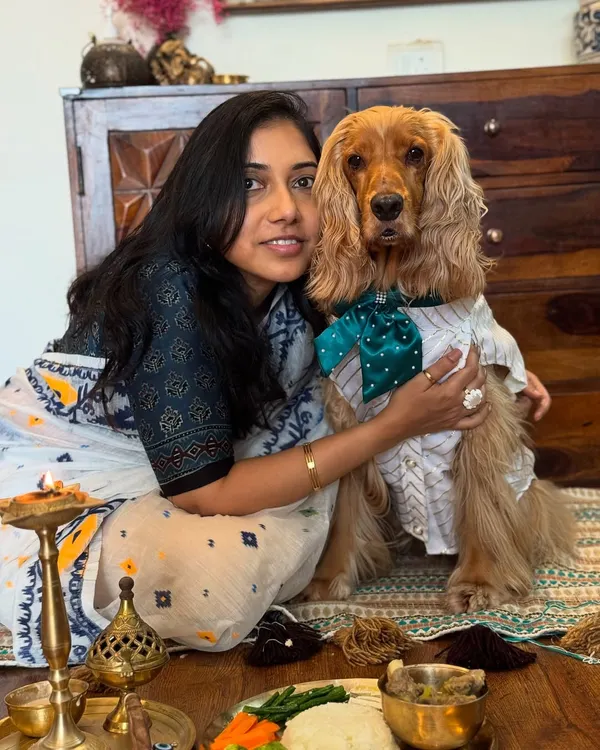 "R boro hosh na Po" (Don't grow up so fast, Posto). A quiet moment with my Bengali babu.