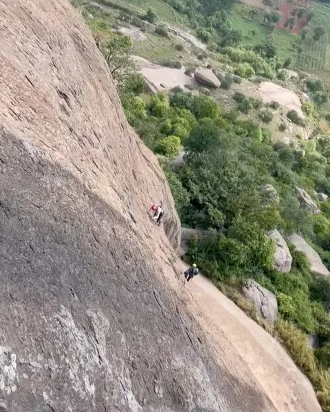 We recently unlocked Talai Betta, establishing 320 meters of new routes over 13 pitches. Climbing a multi-pitch is like starring in your own action movie, and this project was an epic one, spread over 12 weekends.