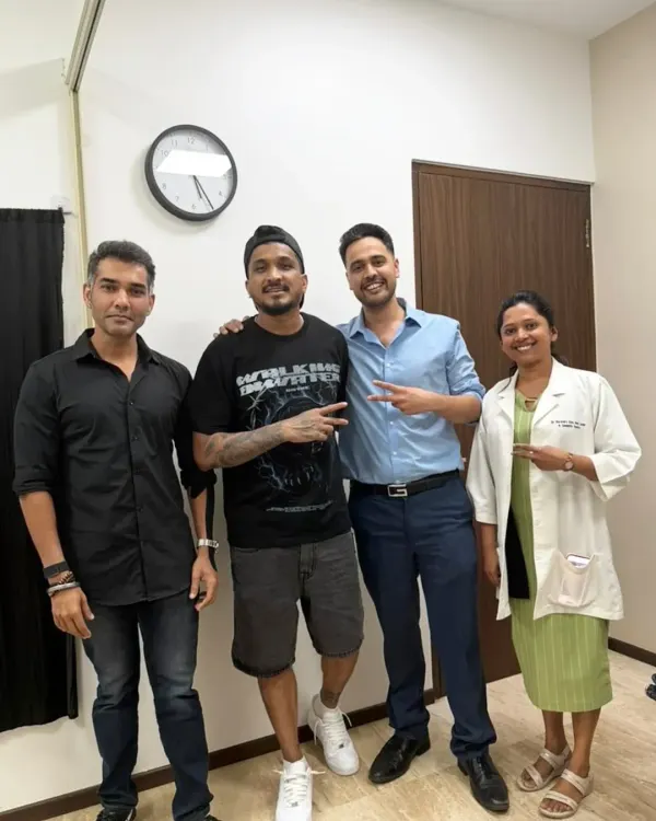 It was a pleasure having musician Vivian Divine with my team and me at the Bandra clinic. Ensuring a comfortable and professional environment for every patient is paramount.