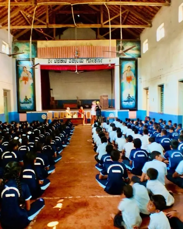 Students gathered at Shri Bhadrakali English Medium School in Gokarna for our Coexistence Awareness Campaign. It is inspiring to see so many young minds eager to learn about living compassionately with animals.