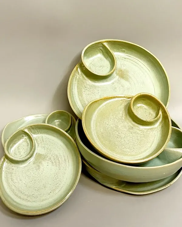 My popular chip-and-dip sets are back in stock. This integrated design is perfect for entertaining, and the high-quality ceramic is available in two sizes and multiple colors, including this serene green.