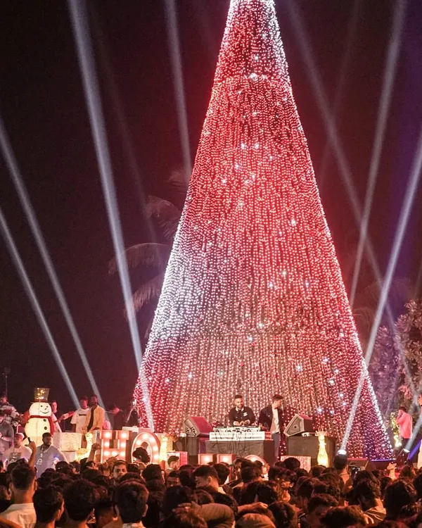 The scale of Bandra Wonderland was immense. DJing in front of a massive Christmas tree for a crowd that filled Carter Road was an unforgettable experience.