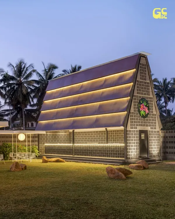 As the sun sets, the garden transforms. The warm lighting and open green space create a perfect, relaxed atmosphere for wrapping up your day or catching up with friends.