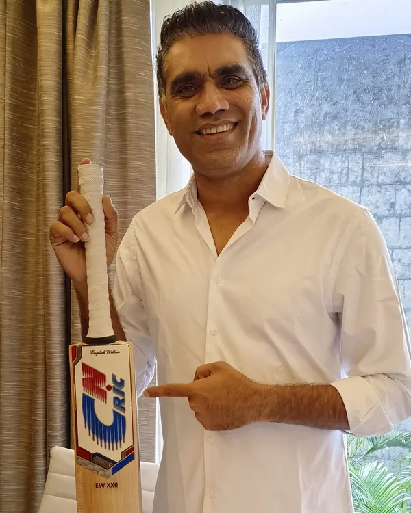 It's a matter of pride for us that Indian cricketer Munaf Patel launched and uses our CN CRIC English Willow bat. When a pro trusts your gear, you know the quality is solid.