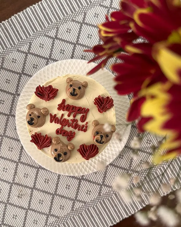 My Valentine's Day collection is all about celebrating love in every form. This year featured adorable teddy bear cakes and fun tic-tac-toe designs, perfect for sharing with your special someone.