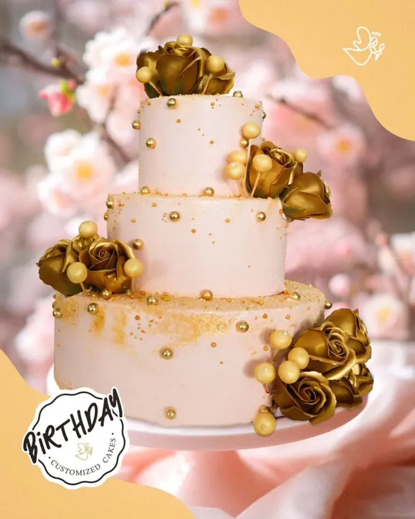For Gargi’s birthday in Gurgaon, I designed this breathtaking three-tier cake. The soft pink base adorned with golden roses and sparkling details created a truly glamorous and memorable centerpiece.