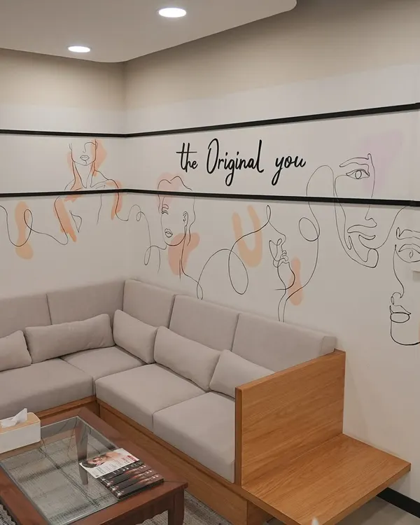 Our comfortable and chic waiting area at the Lajpat Nagar clinic, designed to make you feel relaxed from the moment you walk in.