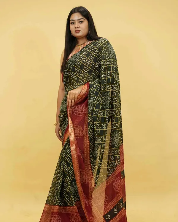 This shows how beautifully my 1-minute saree drapes on a plus-size figure. The traditional Bandhani print and rich border offer a classic look, made accessible and easy to wear for any occasion.