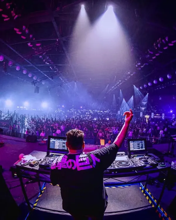 This is the view from the top. Performing in a packed stadium is a dream, and I bring that arena-level energy to every single gig, no matter the size.