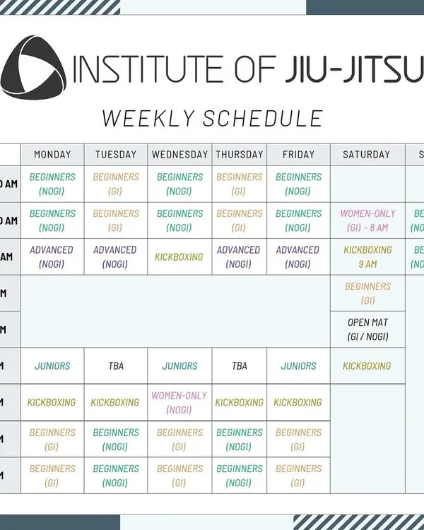 Our weekly schedule provides a comprehensive overview of all classes, including beginners, advanced, kickboxing, and women-only sessions. Find the time that works for you.