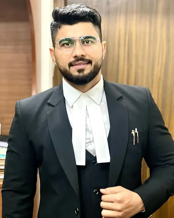 A lawyer must be confident and ready. This is the mindset I carry into every legal challenge, focused on creating the best possible outcome for my clients.