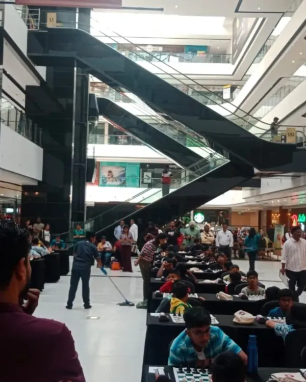 A wide view of our tournament setup at a bustling mall. We are equipped to manage events in large public spaces, attracting players and spectators alike.