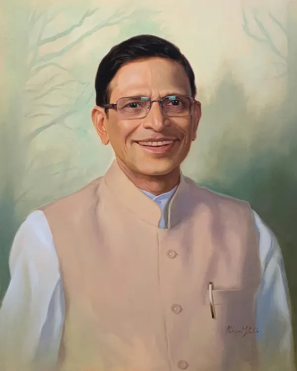 A formal commissioned portrait of a gentleman, painted with oil on linen. The goal was to create a dignified and warm representation, paying close attention to the likeness and the friendly expression.