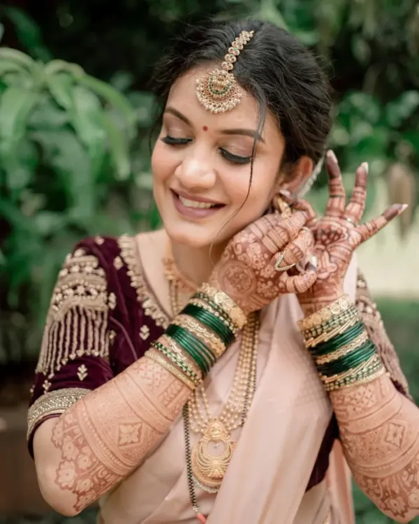 A sweet and subtle look for her baby shower. This mom-to-be is glowing, and I enhanced her natural radiance with soft makeup and a traditional South Indian hairstyle.