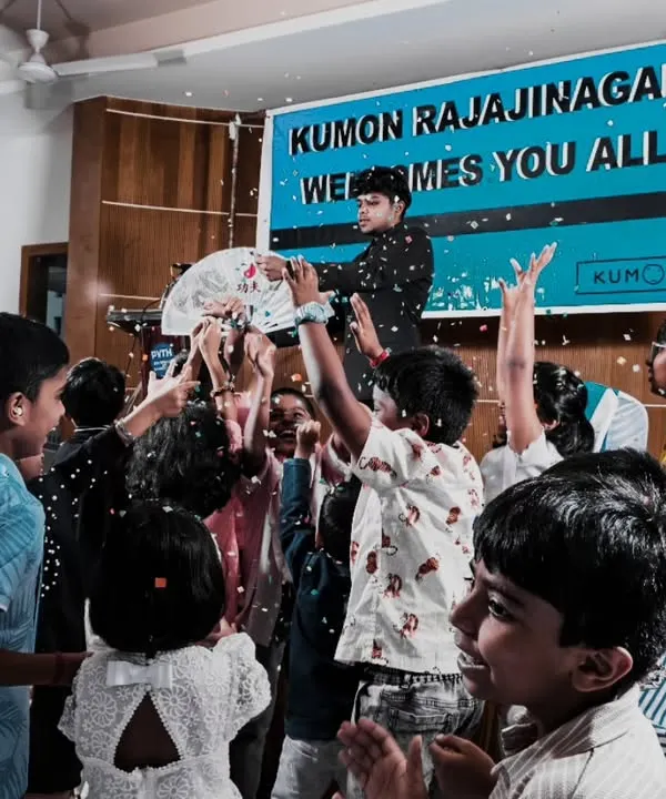 A moment of pure magic and celebration during a show for Kumon Rajajinagar. Getting the kids this excited is the best part of my job and what makes a company family day truly memorable.