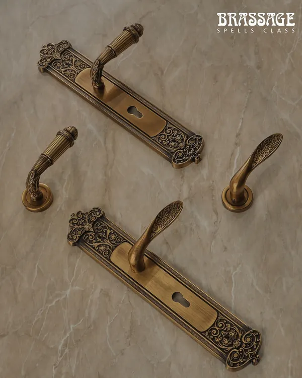 A celebration of ornamental design, our Volga Collection features door handles with intricate carvings and timeless charm. The lever handles, shown here on both a long plate and a rose, are designed to transform doors into statements of luxury.