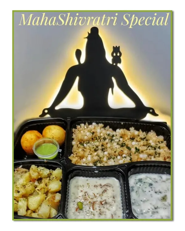 This is my special Vrat ka Khana thali for MahaShivratri, complete with Sabudana Khichdi, Farali Kachori, Ratalu Kheer, and Rajgira Puri, to keep you nourished and satisfied.