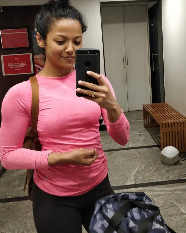 How did I manage training with a 10-hour developer job? Better planning. I share my tips for busy professionals, like picking a gym close to work and blocking out your calendar, to help you stay consistent.