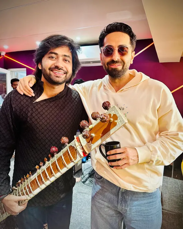 After a jamming session with the multi-talented Ayushmann Khurrana. I frequently collaborate with leading artists in the film and music industry, bringing my unique sitar sound to their projects and live shows.