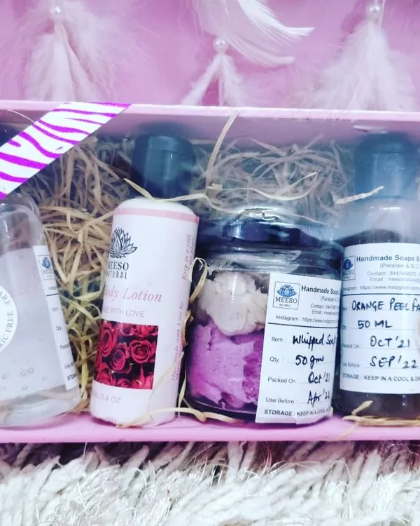 This custom hamper includes a whipped soap, orange peel face pack, and my popular rose body lotion. You can choose the products that best suit your needs.