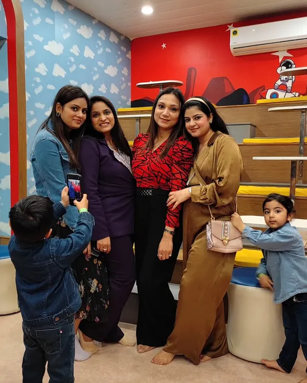 A perfect spot for moms to catch up. Our café area allows parents to relax and socialize while still being close to the play zone.