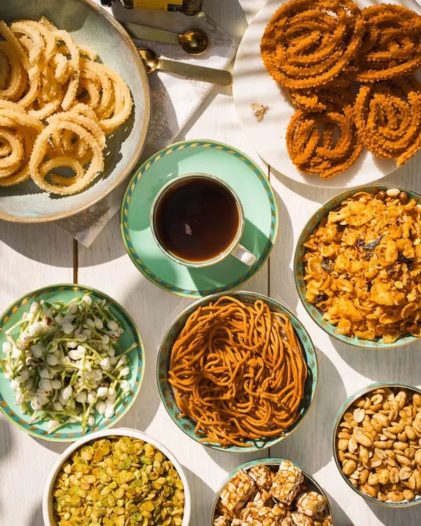There is nothing quite like munching on your favourite snacks with a hot cup of coffee. This spread shows how my different snacks, from murukku to avarebele, can make your coffee time extra special.
