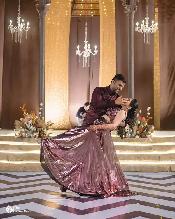 A classic dip for a picture-perfect romantic moment. I teach these iconic poses to make your couple's dance look straight out of a movie.