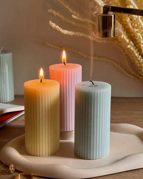 Our dripless pillar candles are as practical as they are beautiful. The harder wax prevents messy drips, and they burn longer than regular candles, making them a versatile and attractive choice for any occasion.