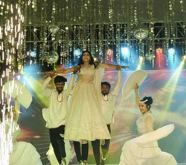 This is what a showstopper bridal performance looks like. We created this magical moment with professional backup dancers and perfectly timed cold pyro effects to make her entry unforgettable.