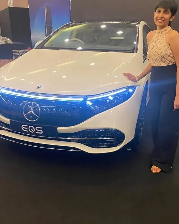 Posing with the new Mercedes EQS at its official launch event. Hosting for prestigious brands like Mercedes requires a polished and sophisticated approach, which is a setting where I feel very comfortable.