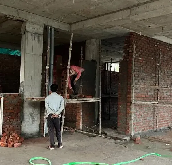 The journey of every great space begins with a strong foundation. Here is a look at the early stages of construction at our Jain Residence project in Noida, where brickwork and structure begin to define the future rooms.