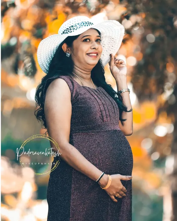 A beautiful outdoor maternity shoot. I created a soft, natural makeup look to enhance her pregnancy glow, ensuring she felt comfortable and beautiful while celebrating this special time.