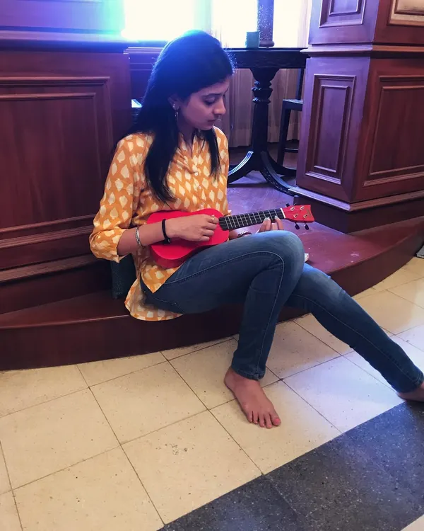 Our training emphasizes practical skills, like incorporating accessible instruments such as the ukulele. We guide you on how to use simple chords and melodies to accompany songs and stories in your classroom.