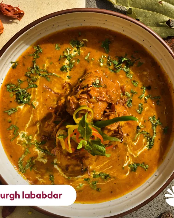 Our Murgh Lababdar is a true taste sensation, slow-cooked with a wonderful blend of spices to create a rich and flavourful chicken curry. It’s a dish that will have you asking for more.