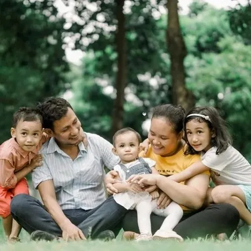 A happy family is a blessing, and it is my life's work to protect it. I provide complete horoscope, face, and palm readings to offer guidance that helps your entire family prosper and stay united through any challenge.