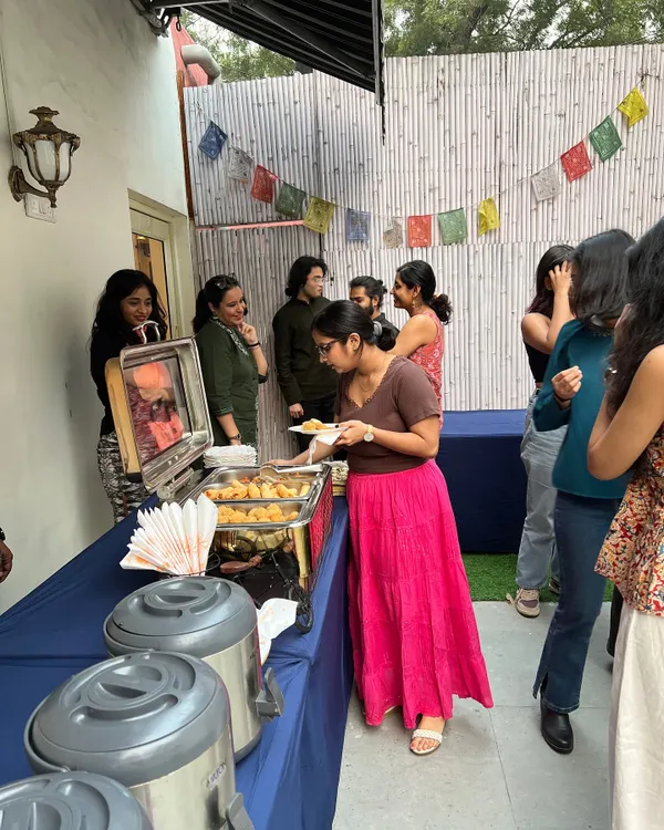 The best conversations happen over food. Participants of the 'Verse & Voice' workshop enjoying snacks and connecting with each other during a break at our studio.